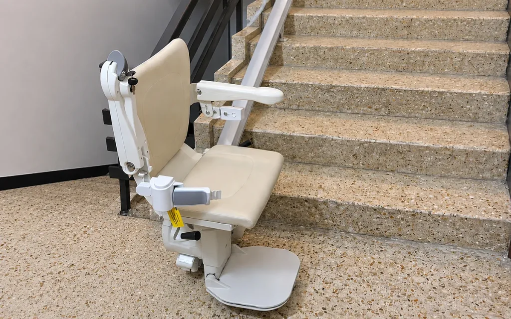 Düz Merdiven Koltuk Asansörü